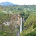 Sipiso-piso waterfall (North Sumatra)